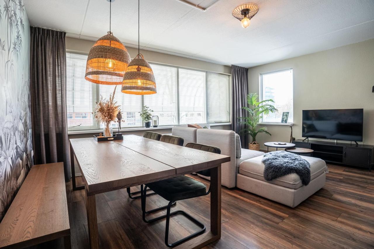 The Lion King - 6 Person Linked Apartment With Roof Terrace Groningen Exterior foto